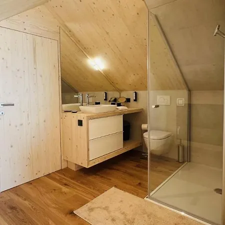 Alpesi faház Naturel Am Faaker *